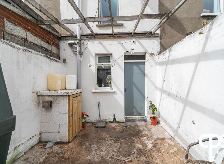 20 Quinton Street, Belfast, BT5 5GR