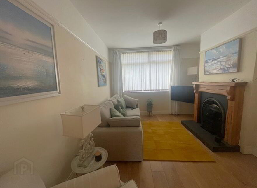 STUDENT LET 2025-26, 44 Prospect Road, Portstewart, BT55 7LQ photo