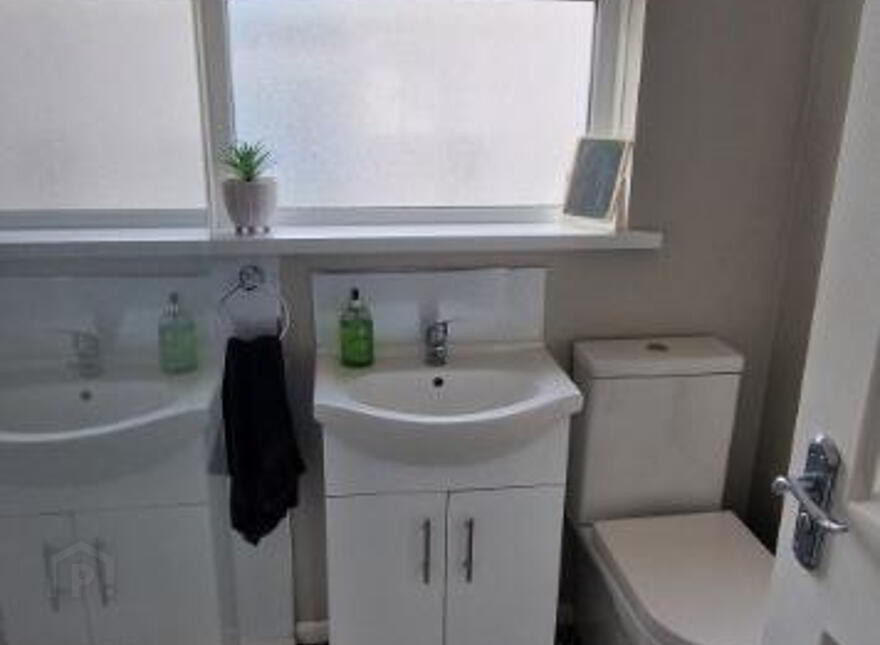 5 Upper Heathmount (term Time), Portstewart, BT55 7AR