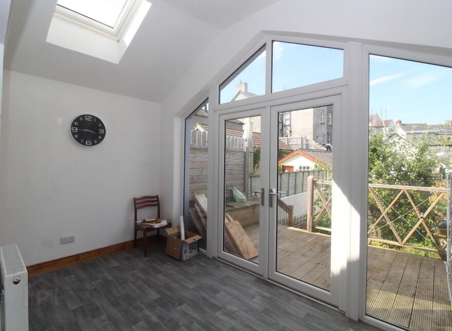 52 Central Avenue, Bangor, BT20 3AW