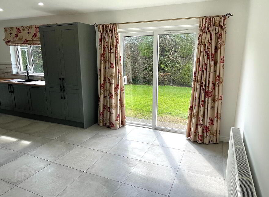 10 Oakland Drive, Castlederg, BT81 7DA