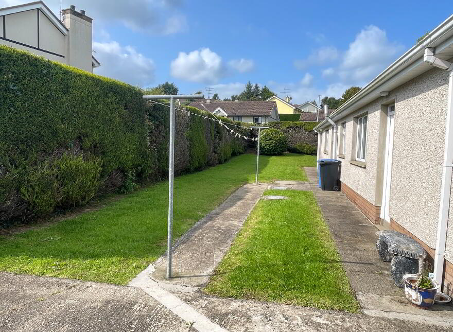 10 Oakland Drive, Castlederg, BT81 7DA