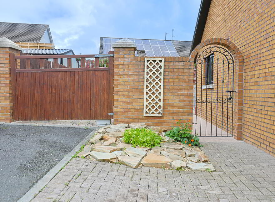 22 Hunters Hill Park, Gilford, Craigavon, BT63 6TA