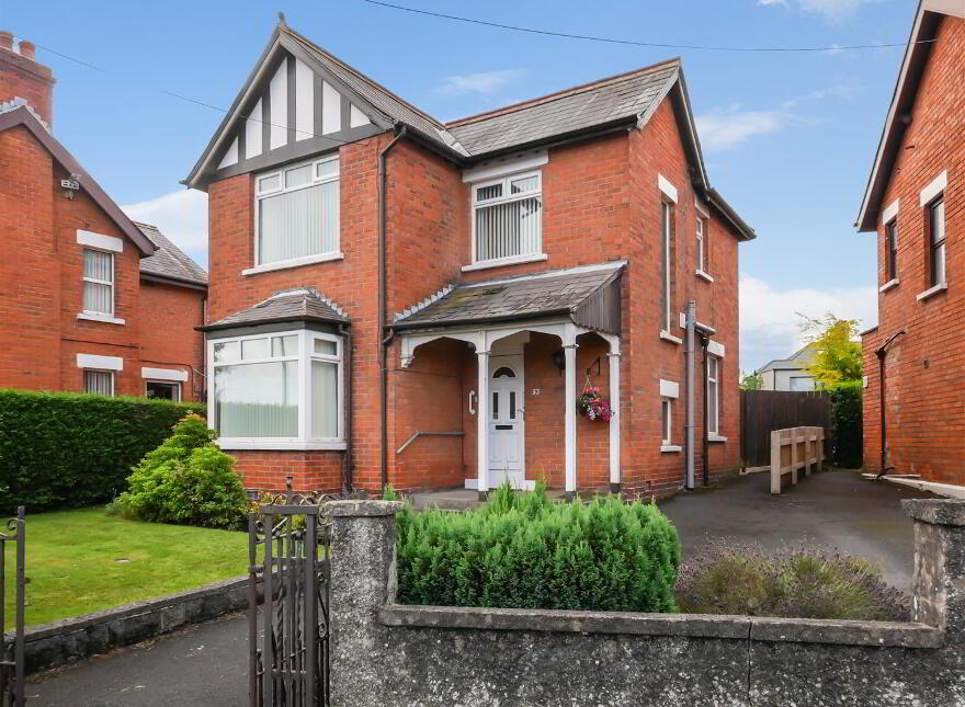 93 Knockbreda Road, Rosetta, Belfast, BT6 0JD photo