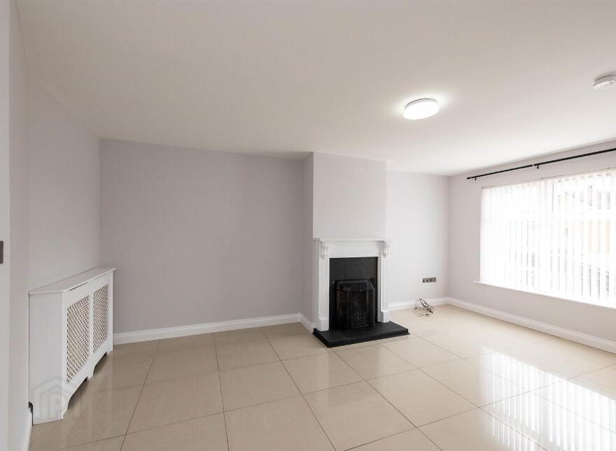 10 Drummond Brae, Ballynahinch, BT24 8EY