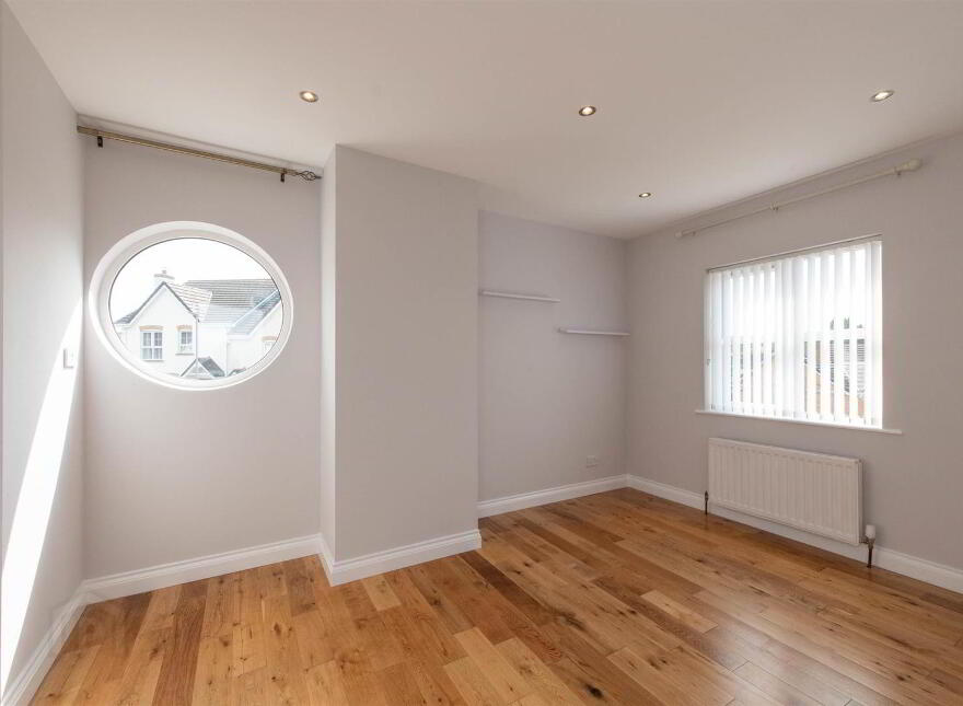 10 Drummond Brae, Ballynahinch, BT24 8EY