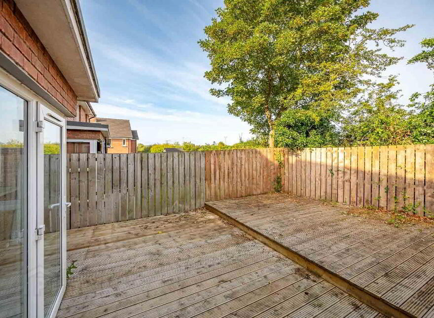 11 Myrtle Grove, Bangor, BT19 7SU