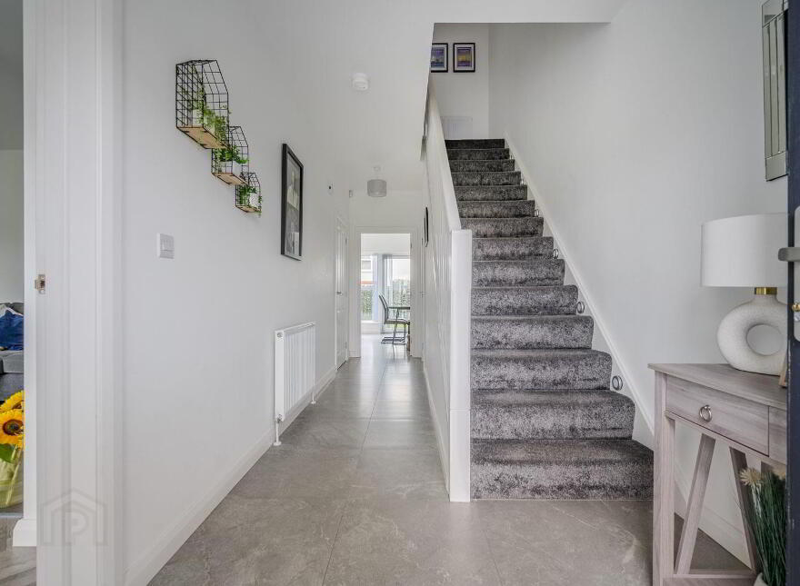 41 Balmoral Road, Bangor, BT19 7XA