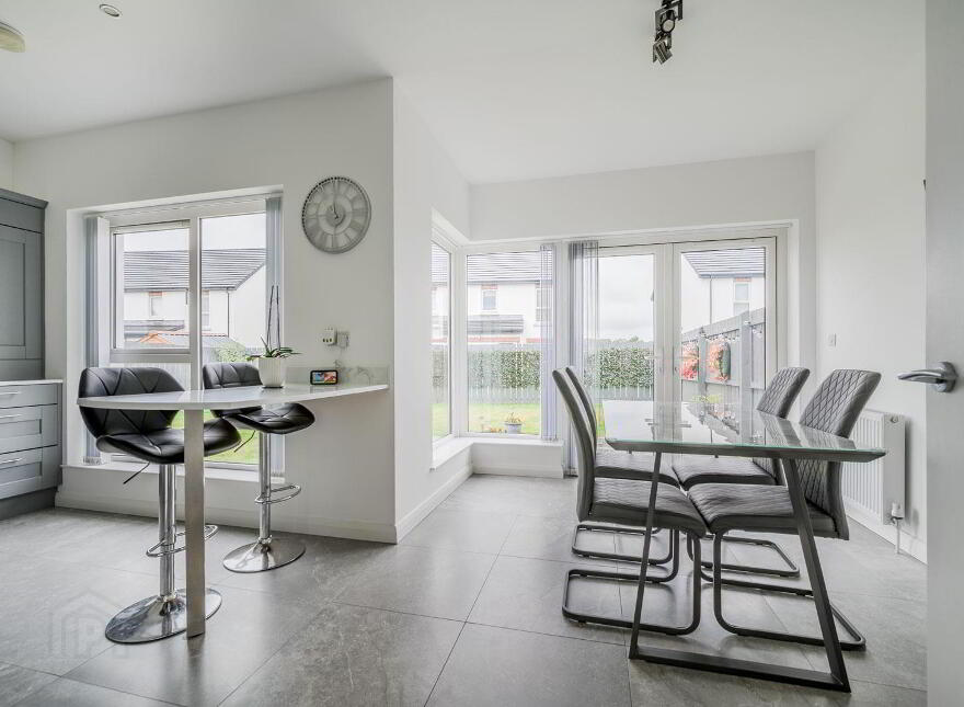 41 Balmoral Road, Bangor, BT19 7XA