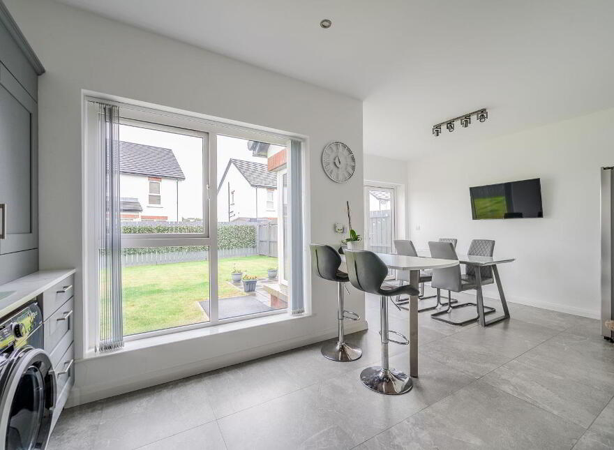 41 Balmoral Road, Bangor, BT19 7XA