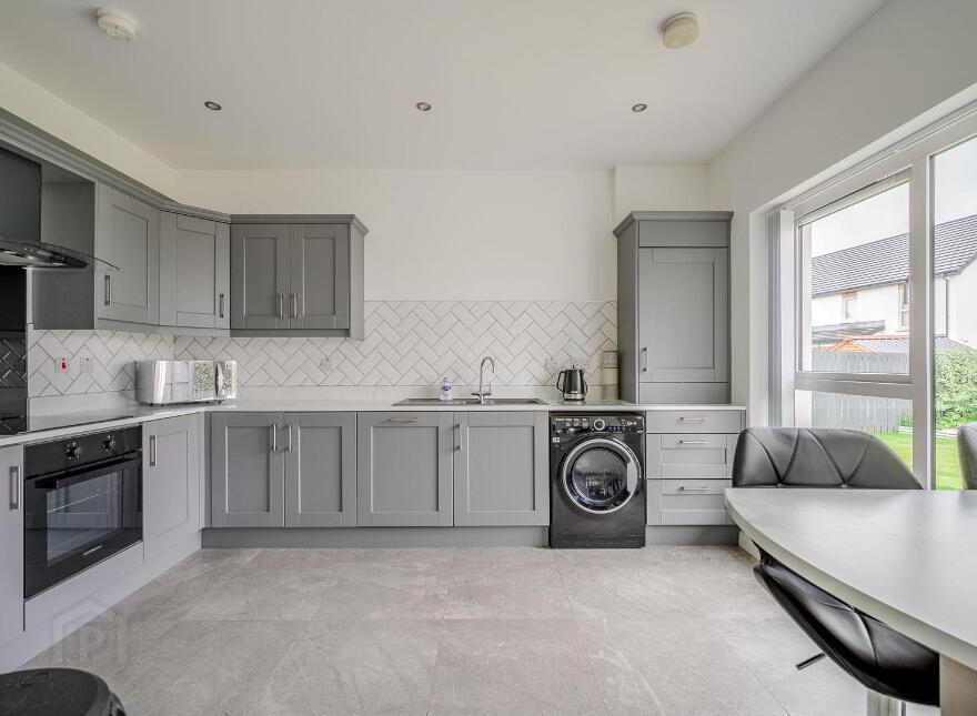 41 Balmoral Road, Bangor, BT19 7XA
