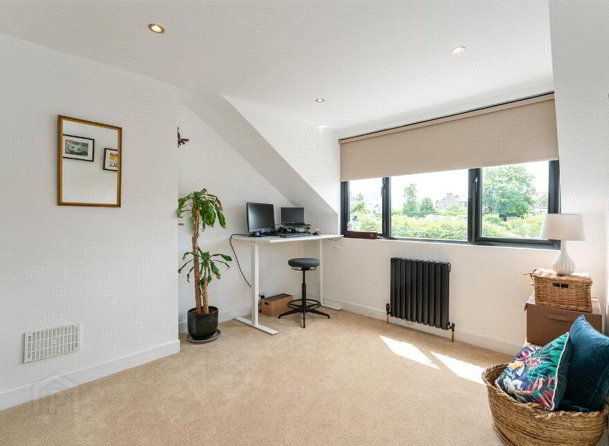 35 Princetown Road, Bangor, BT20 3TA
