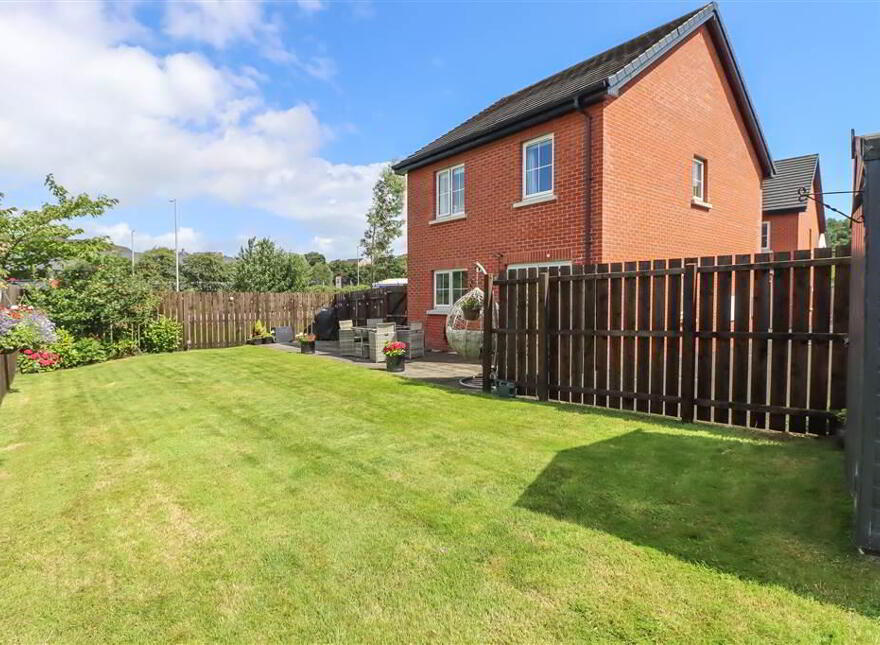 20 Orchard Hill Lane, Dundonald, Belfast, BT16 1AZ