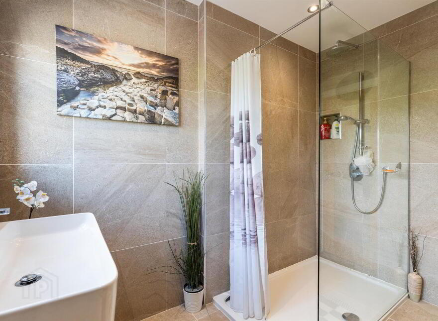 2 Carmichael Park, Millisle, Newtownards, BT22 2JT