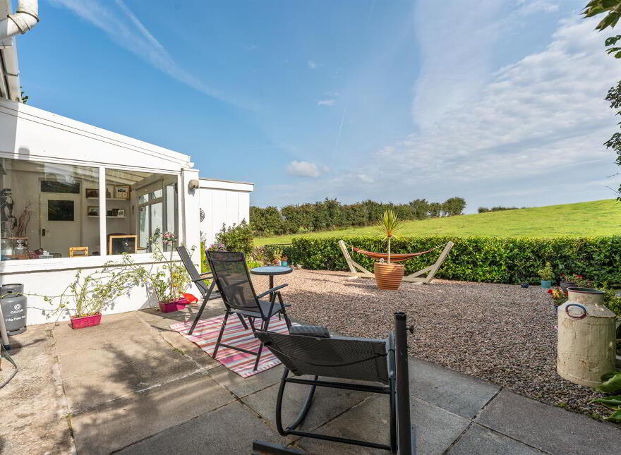 2 Carmichael Park, Millisle, Newtownards, BT22 2JT