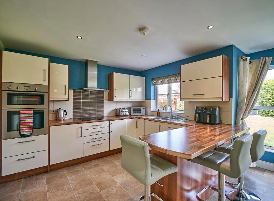 10 Dunkeld Park, Bangor, BT19 6RF
