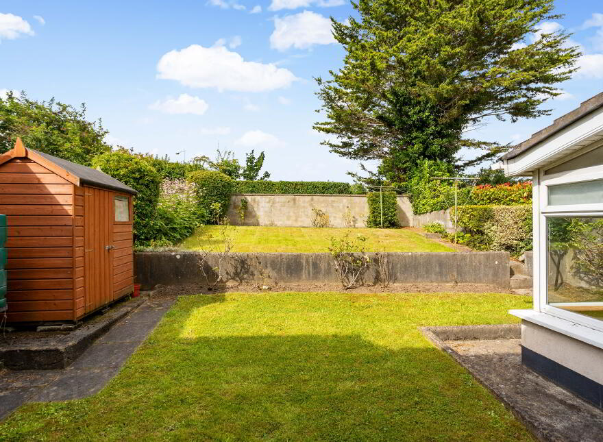 16 Ardeevin Avenue, Lucan, K78H9Y7