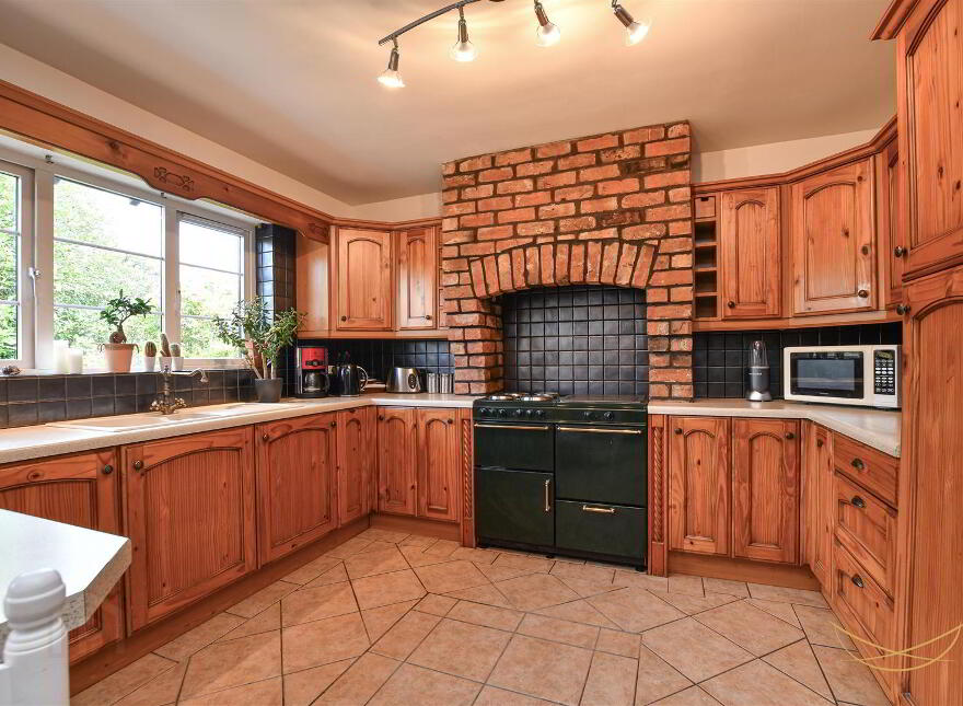59 Henryville Manor, Ballyclare, BT39 9FP