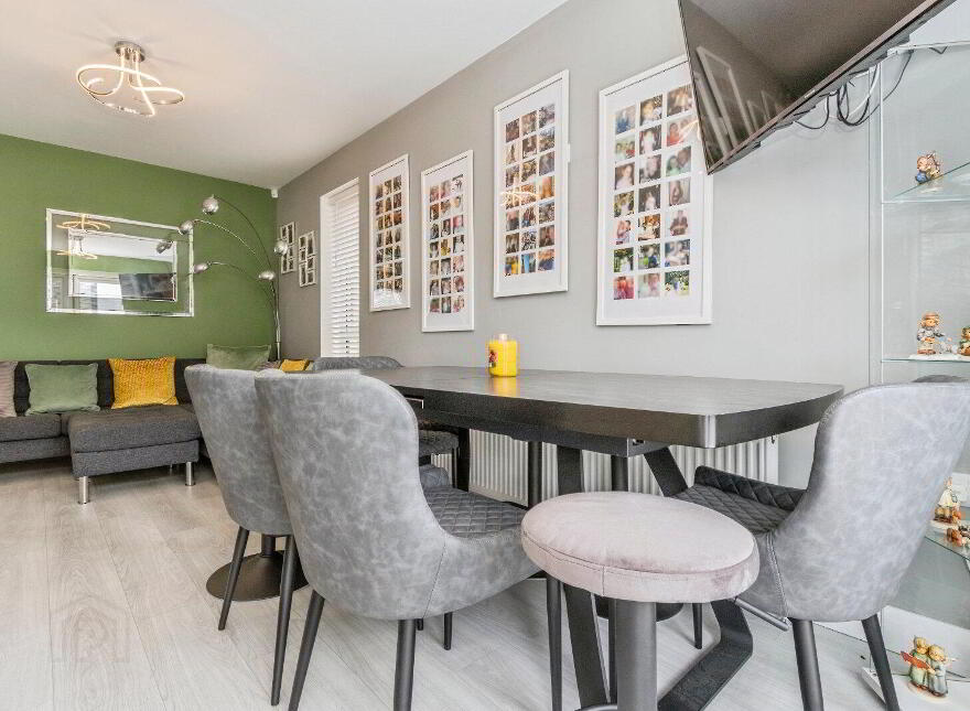 20 Crawfords Farm Grove, Bangor, BT19 1PL