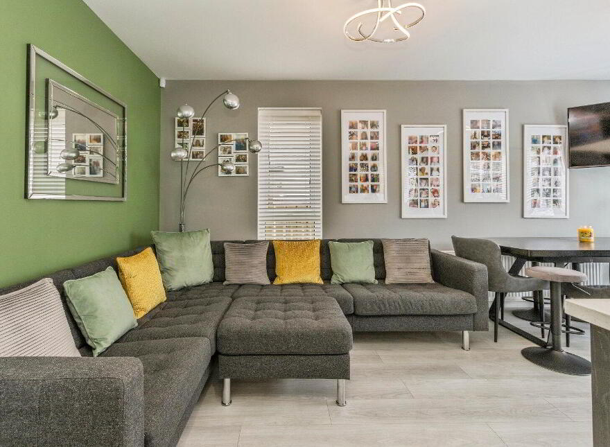 20 Crawfords Farm Grove, Bangor, BT19 1PL