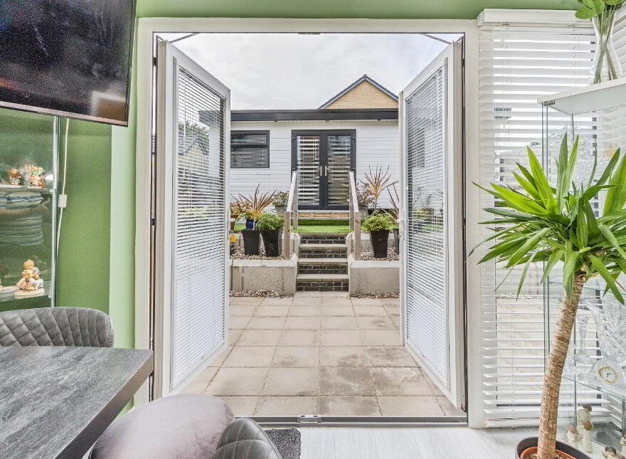 20 Crawfords Farm Grove, Bangor, BT19 1PL