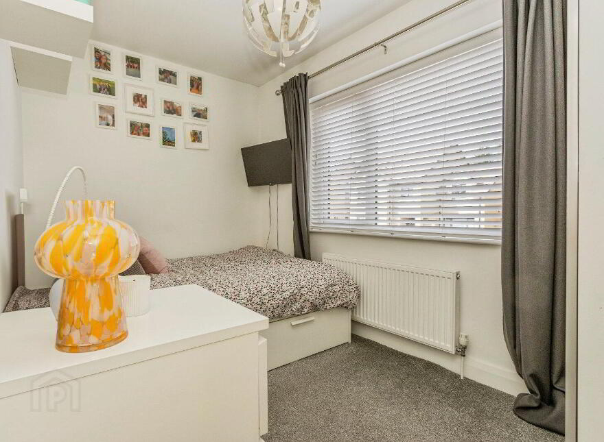 20 Crawfords Farm Grove, Bangor, BT19 1PL