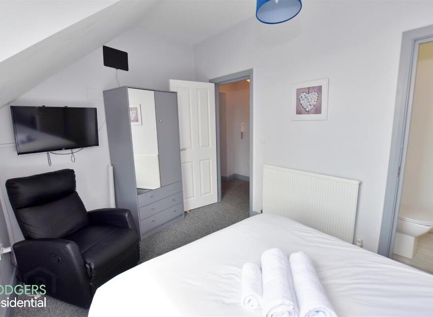 42-46 Upper Newtownards Road, Belfast, BT4 3EL