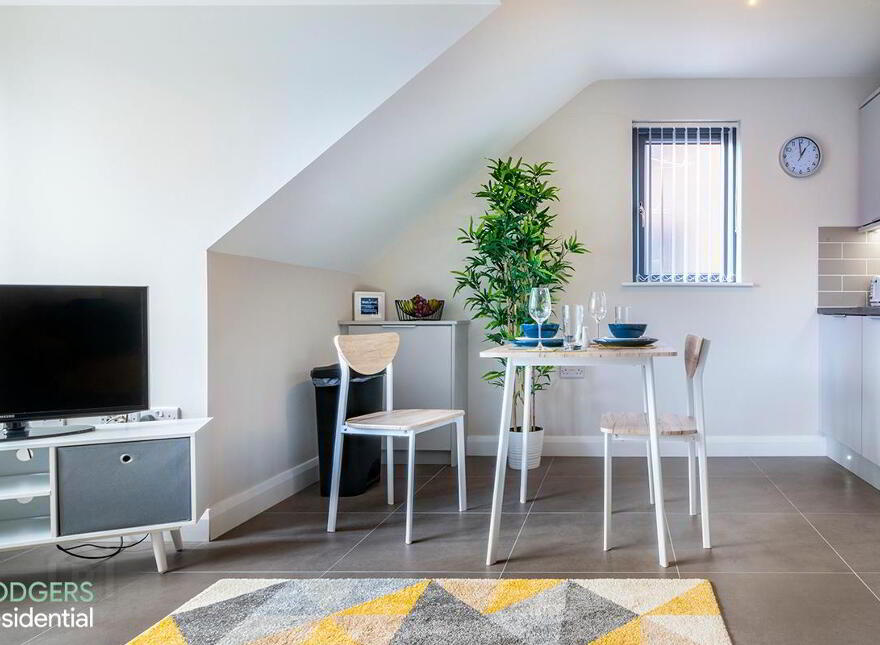 Apt 7, 1 Utility Street, Belfast, BT12 5JS