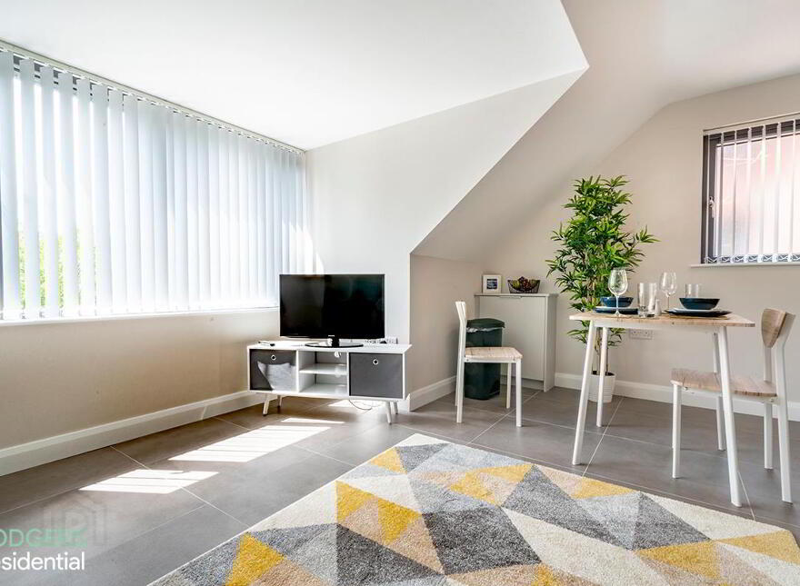 Apt 7, 1 Utility Street, Belfast, BT12 5JS