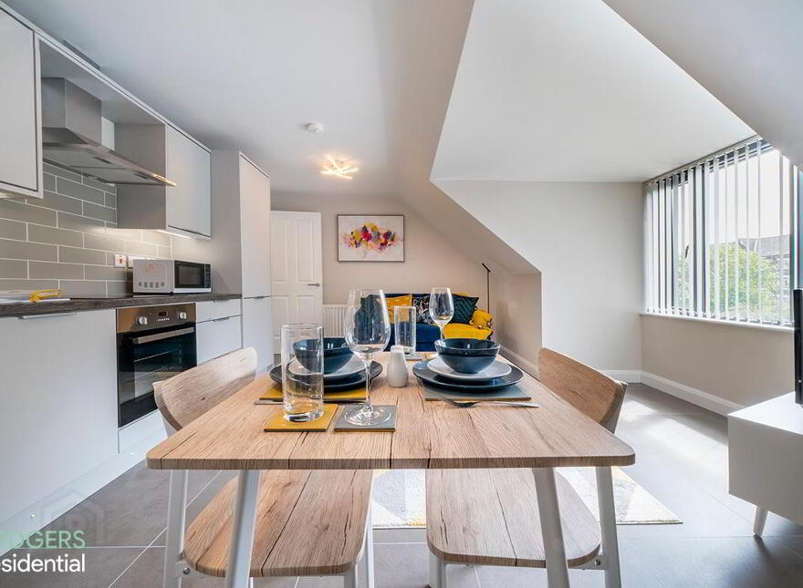 Apt 7, 1 Utility Street, Belfast, BT12 5JS