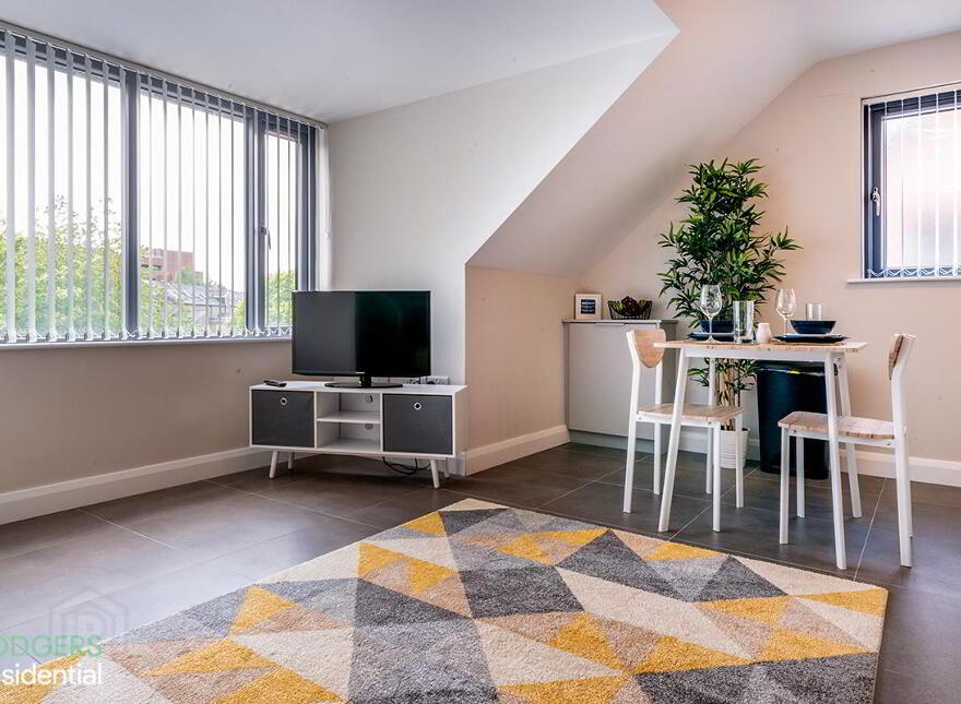 Apt 7, 1 Utility Street, Belfast, BT12 5JS