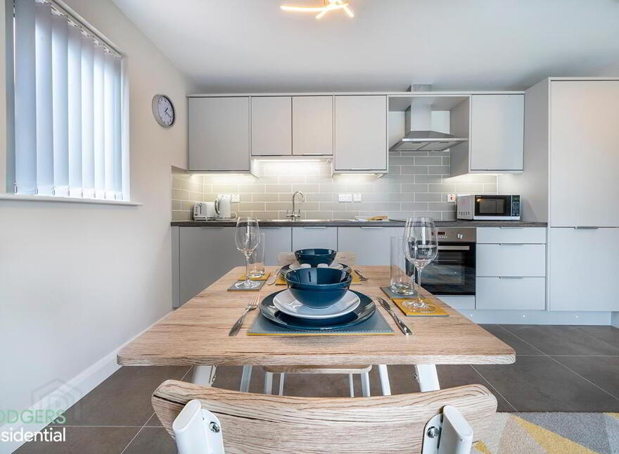Apt 7, 1 Utility Street, Belfast, BT12 5JS