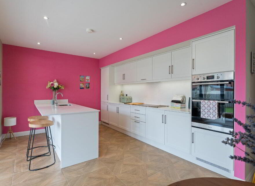 2 High Trees View, Donaghadee, BT21 0GX
