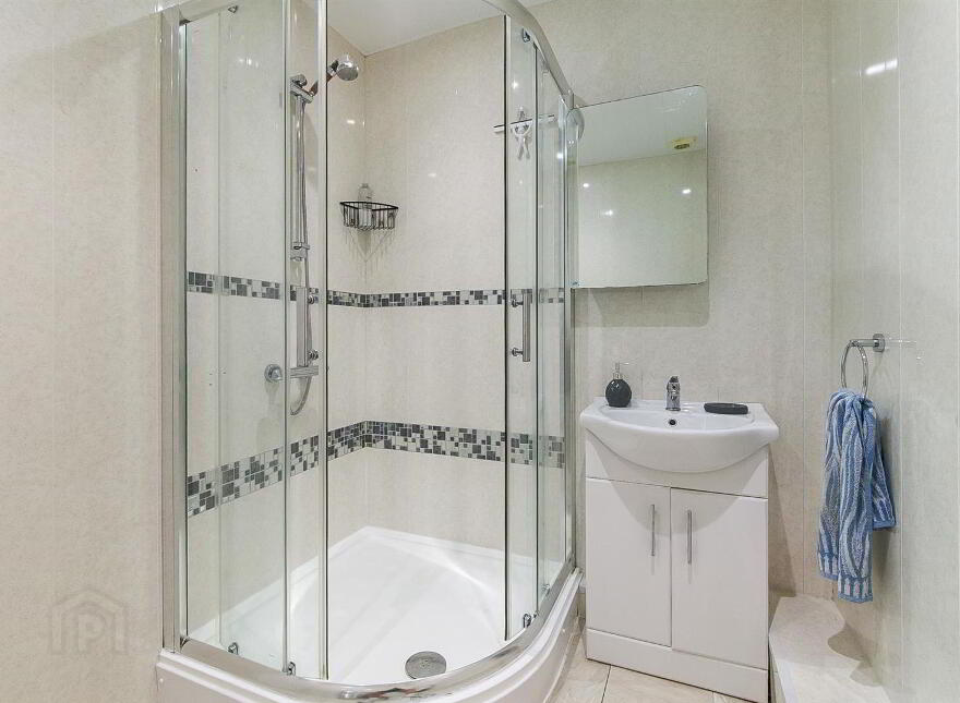 1b Braeview Apartments, Braeside Avenue, Newtownabbey, BT36 6AR