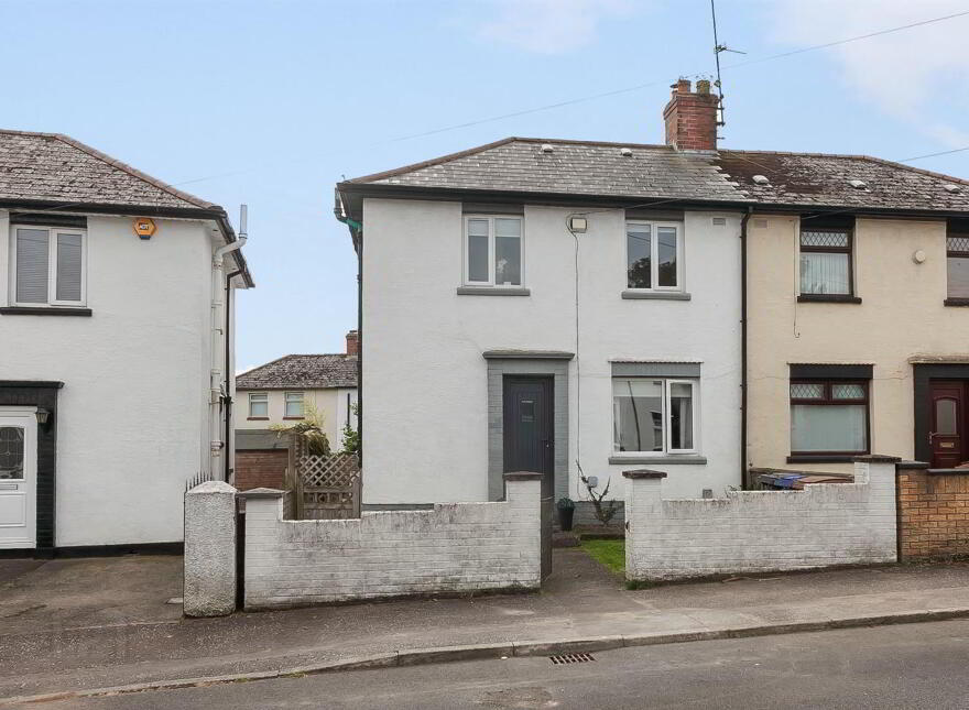 22 Graymount Crescent, Newtownabbey, BT36 7DZ photo