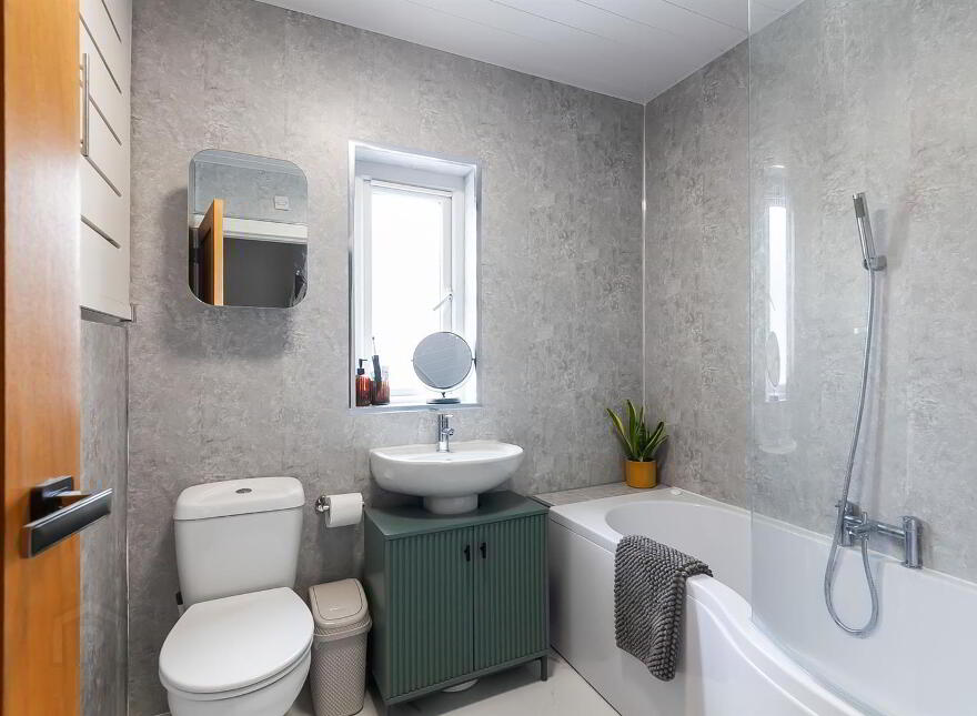 22 Graymount Crescent, Newtownabbey, BT36 7DZ