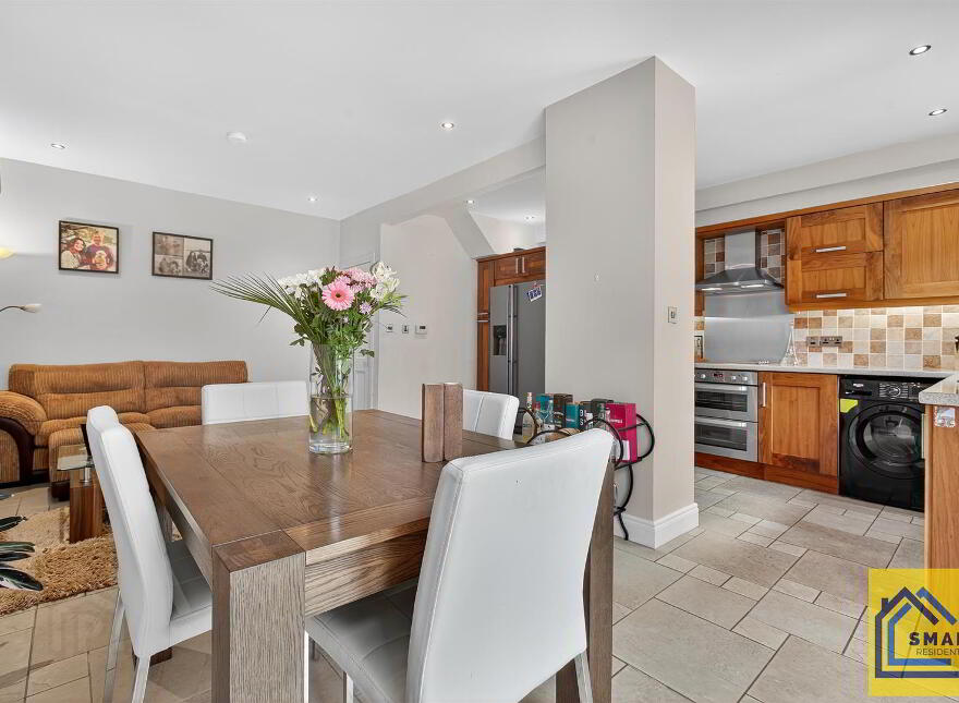 27 Circular Road, Belfast, BT4 2FE