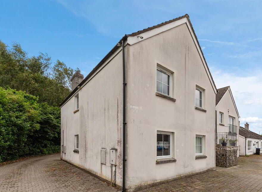 35 Millmount Lane, Dundonald, Belfast, BT16 1WN