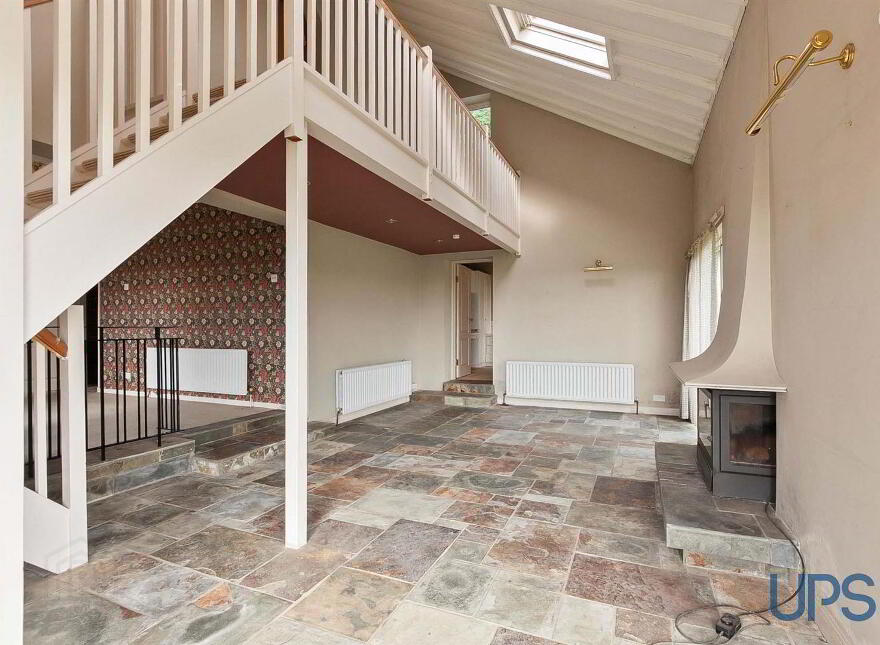 219 Upper Springfield Road, Hannahstown, Belfast, BT17 0NW