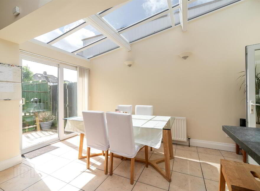 38 Bloomfield Gardens, Belfast, BT5 5JU