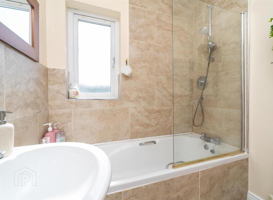 38 Bloomfield Gardens, Belfast, BT5 5JU