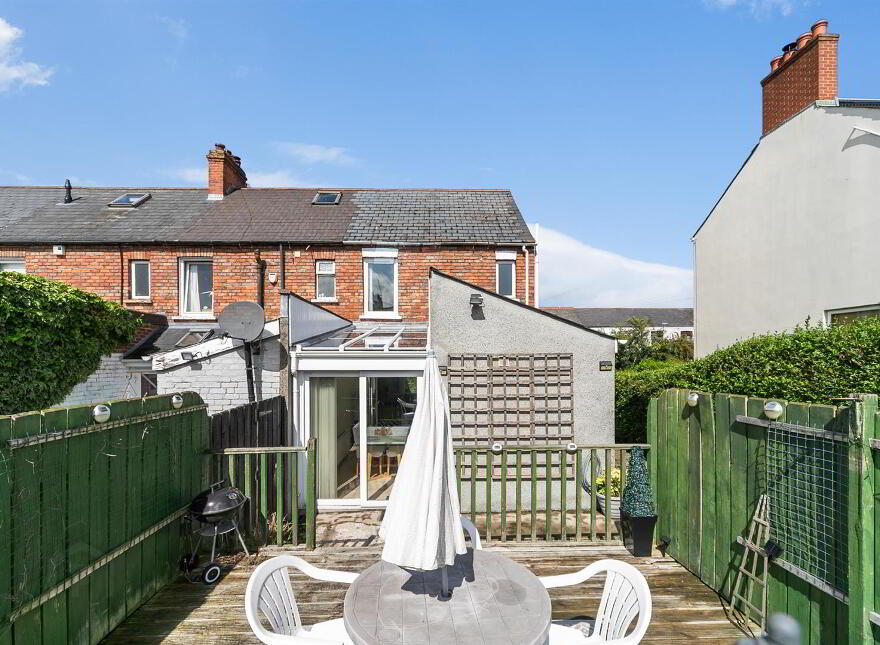 38 Bloomfield Gardens, Belfast, BT5 5JU