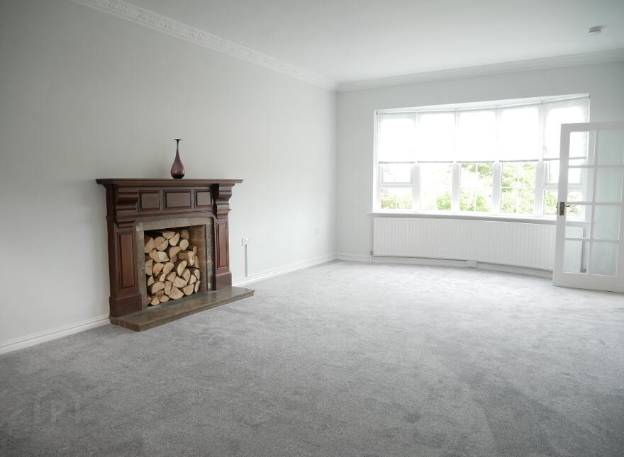 1 Lakeview Park, Enniskillen, BT74 6AR