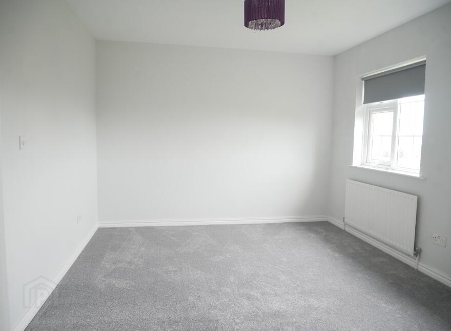 1 Lakeview Park, Enniskillen, BT74 6AR