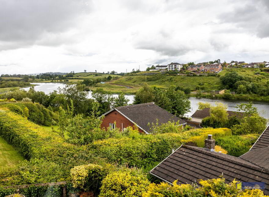 1 Lakeview Park, Enniskillen, BT74 6AR