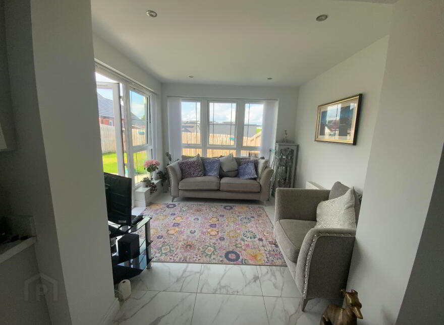 3 Mealough Gardens, Carryduff, Belfast, BT8 8SN