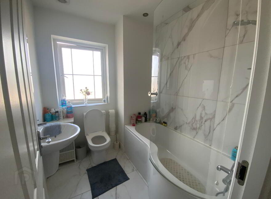 3 Mealough Gardens, Carryduff, Belfast, BT8 8SN