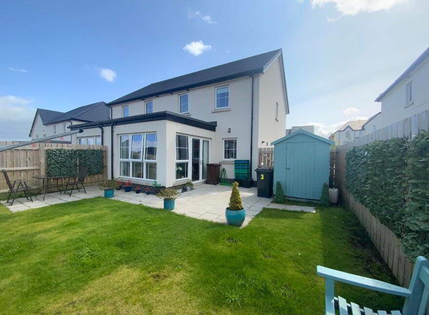 3 Mealough Gardens, Carryduff, Belfast, BT8 8SN