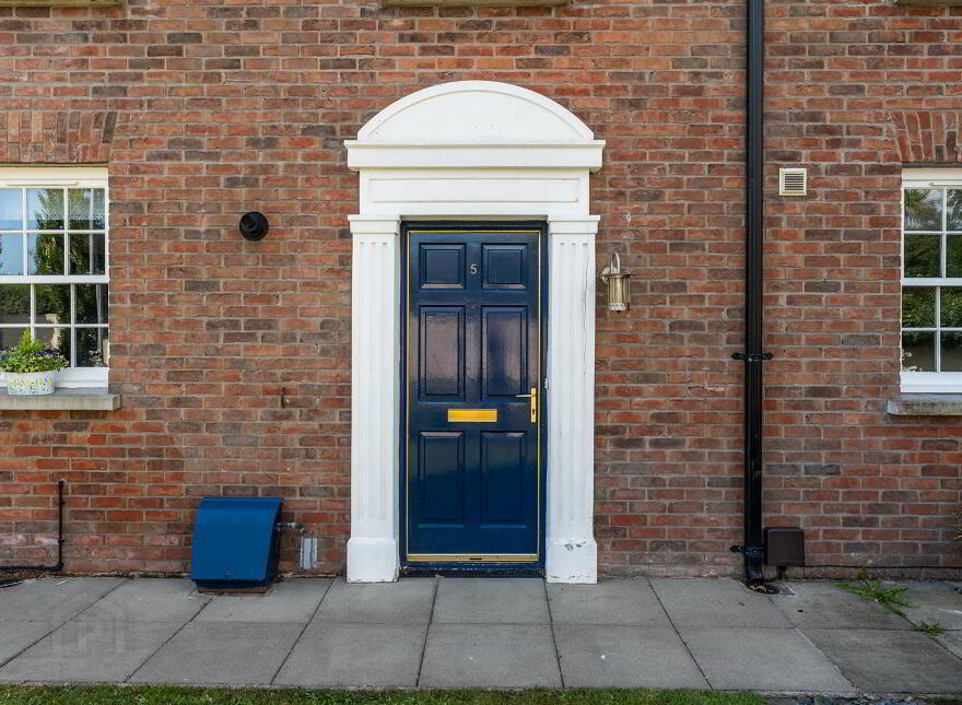 5 Manor Farm Crescent, Donaghadee, BT21 0FE