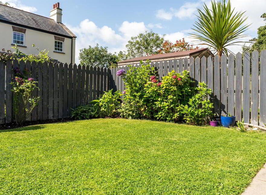 5 Manor Farm Crescent, Donaghadee, BT21 0FE